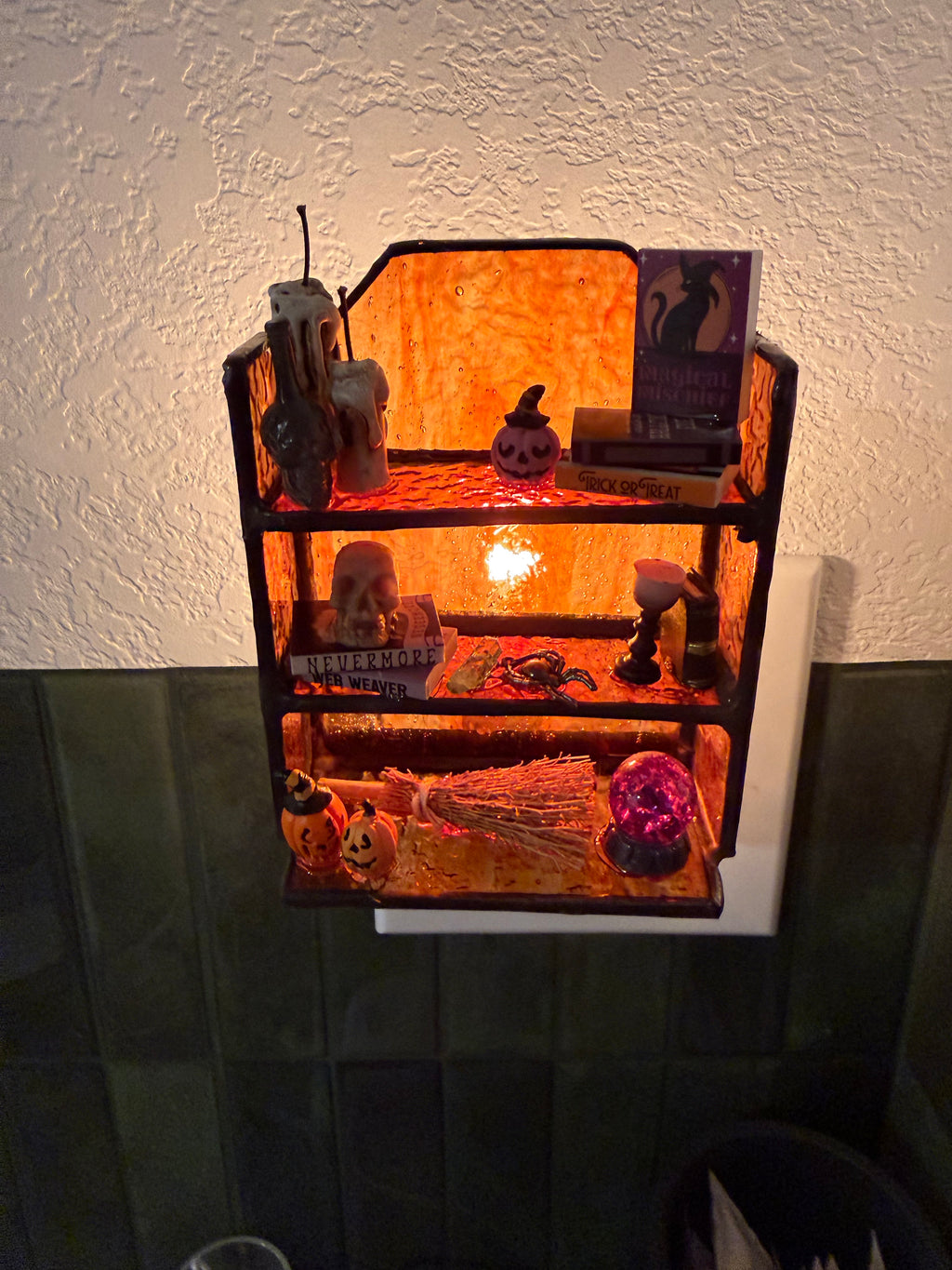 Mini Stained Glass Witchy Bookshelf Nightlight